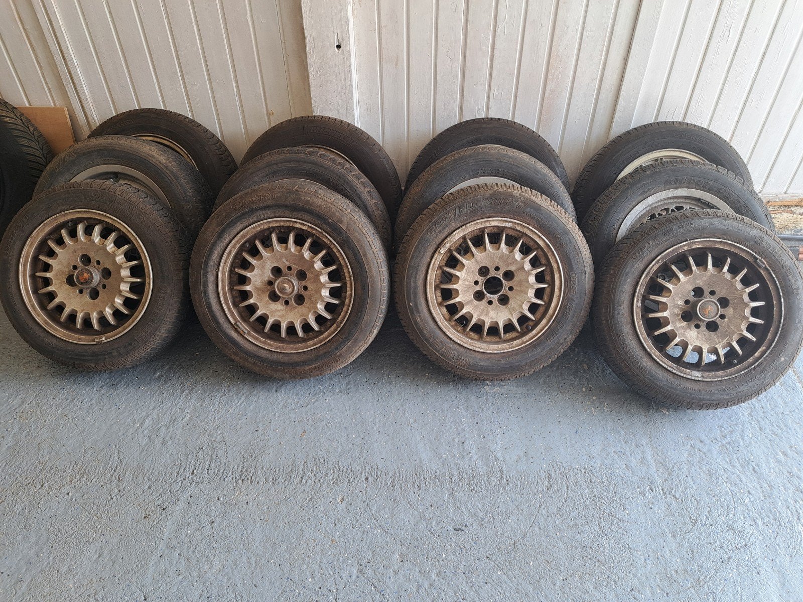 Set van 4 originele BMW lichtmetalen kroonkurk velgen, Ophalen, Gebruikt, BMW