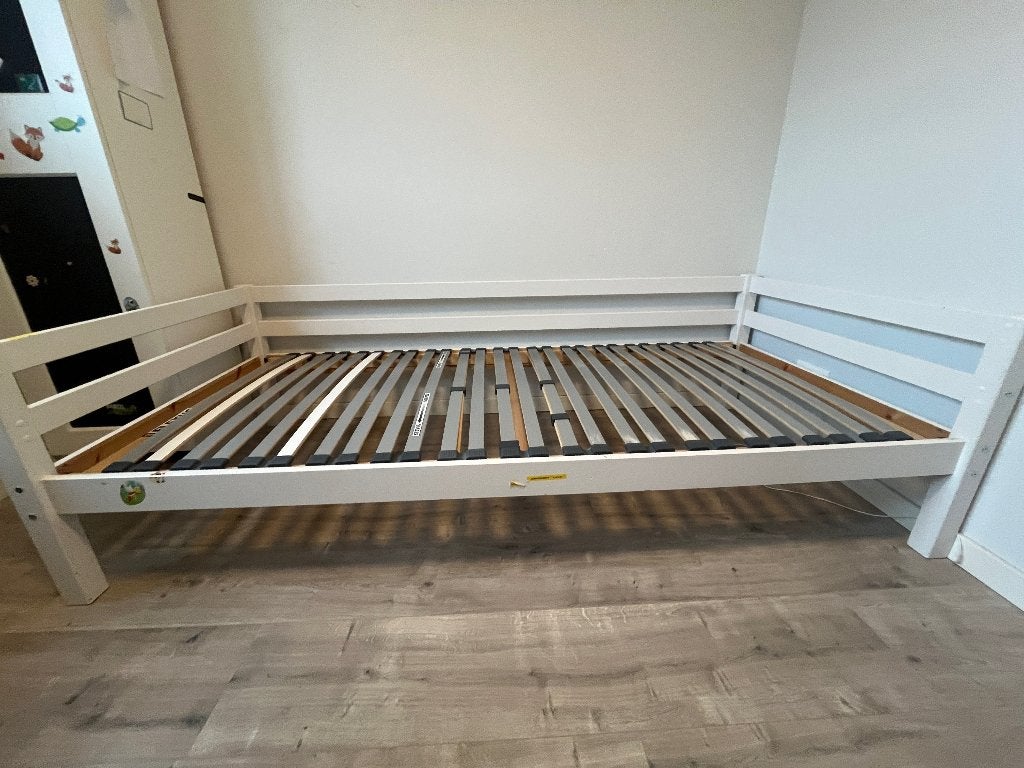 Hout eenpersoonsbed, Ophalen, Gebruikt, 90 cm, Eenpersoons