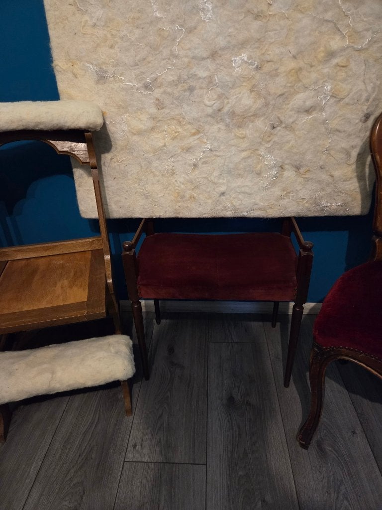 bidstoel bekleed met gevilt wol, Antiek en Kunst, Ophalen of Verzenden