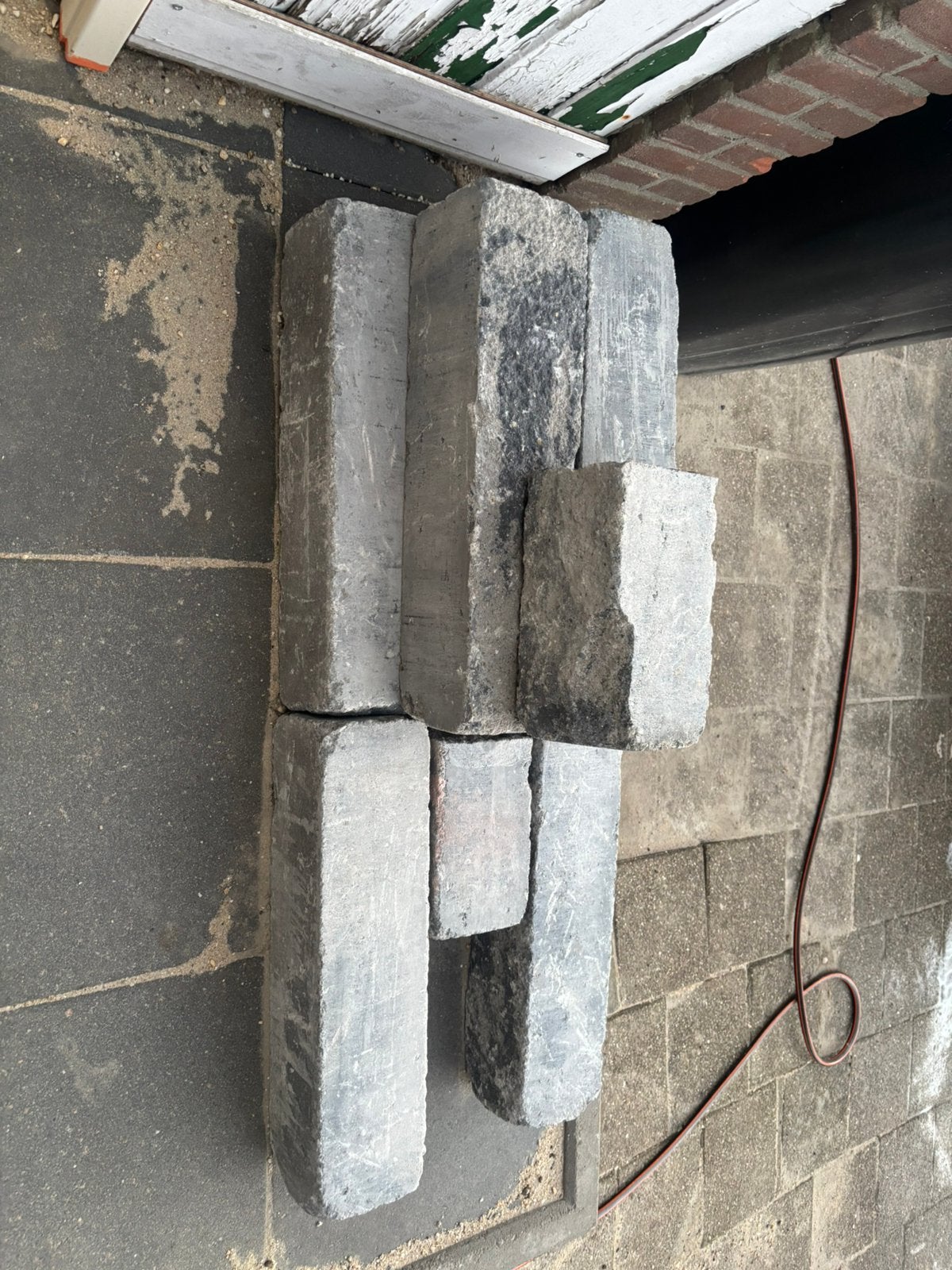 Gratis splitrock 15x15x60 stapelblokken, Tuin en Terras, Ophalen, Zo goed als nieuw, Minder dan 100 cm, Minder dan 25 cm