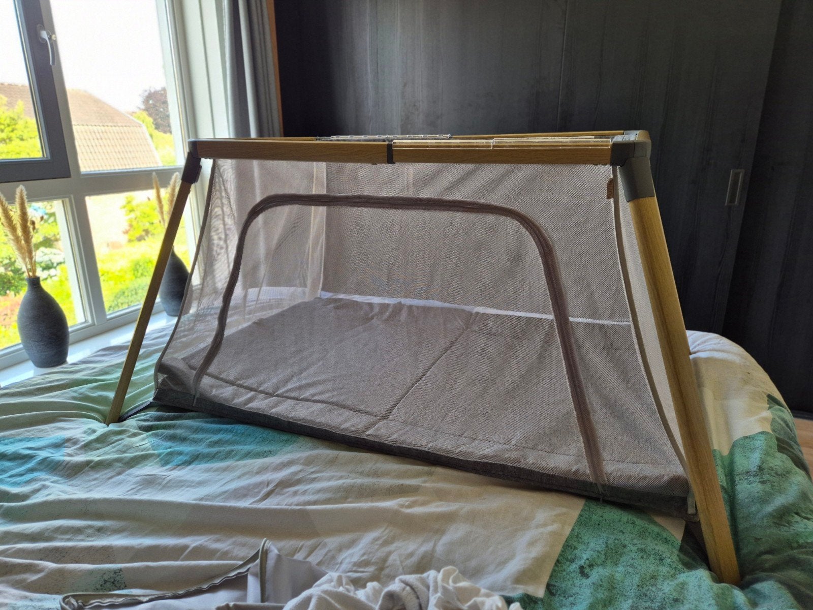 Tutti Bambini CoZee Go 3-in-1
Campingbedje, Ophalen
