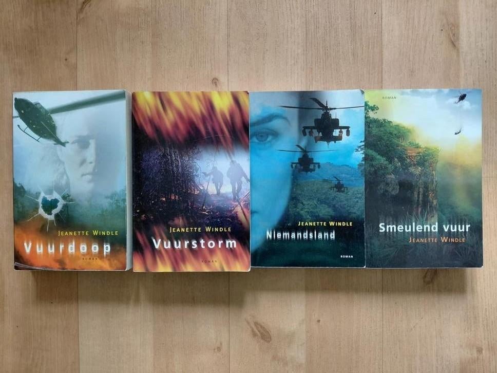 4 romans Jeanette Windle, Boeken, Ophalen of Verzenden, Gelezen