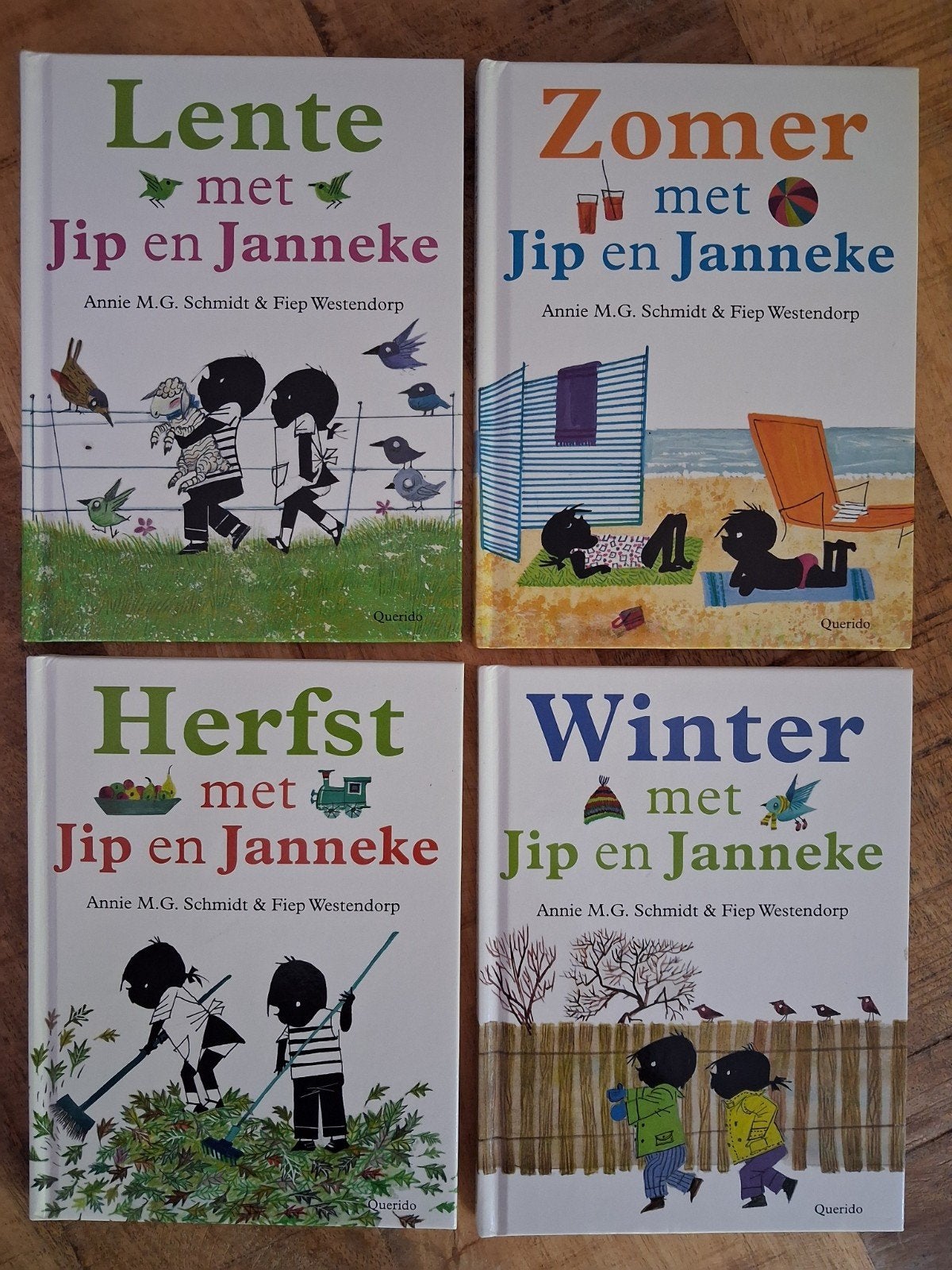 Jip en Janneke de vier seizoenen . set van vier boeken, Boeken, Ophalen of Verzenden, Annie M.G. Schmidt & Fiep Westendorp, Fictie algemeen
