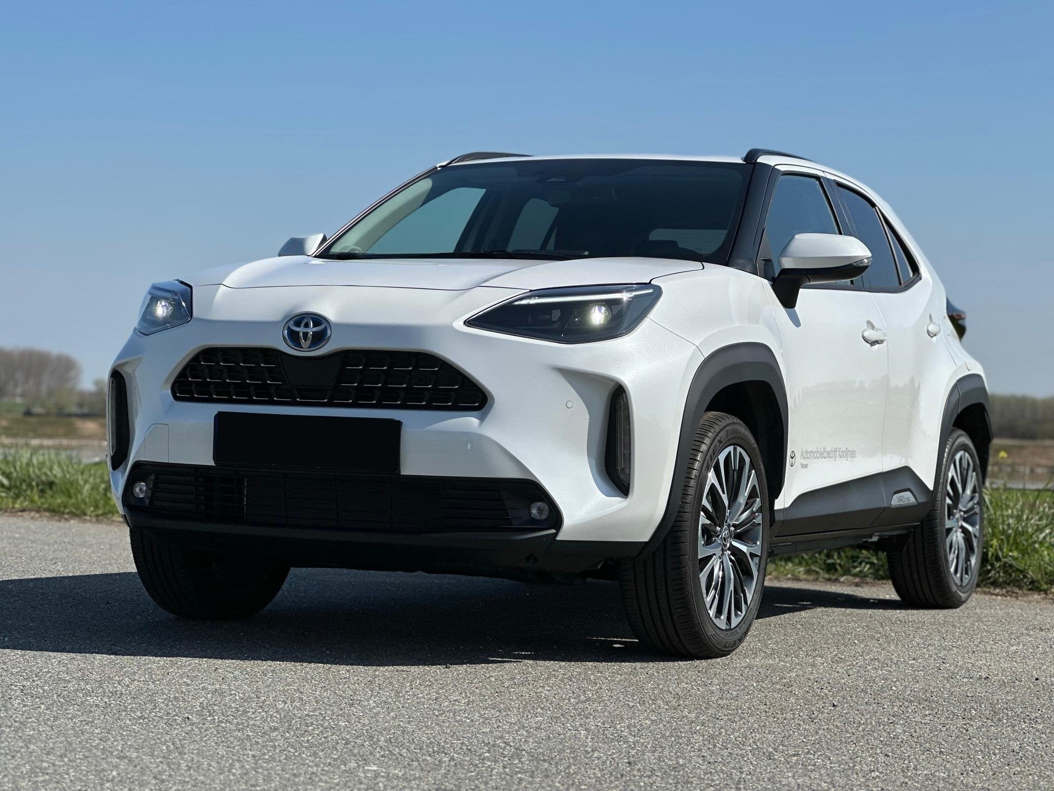 Toyota Yaris Cross 1.5 Hybrid 115 Active Private lease vanaf, Stof, Euro 6, Start-stop-systeem, 1165 kg