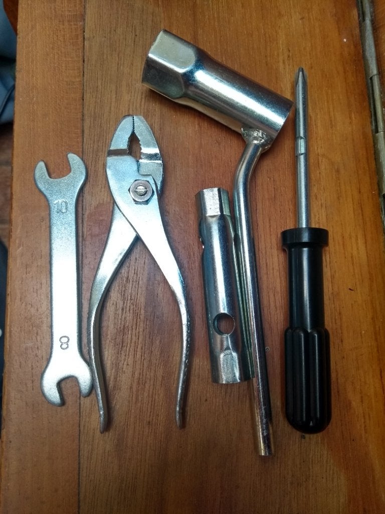 Gereedschap setje buitenboordmotor met trekkoord, Ophalen of Verzenden, Zo goed als nieuw, Motor en Techniek