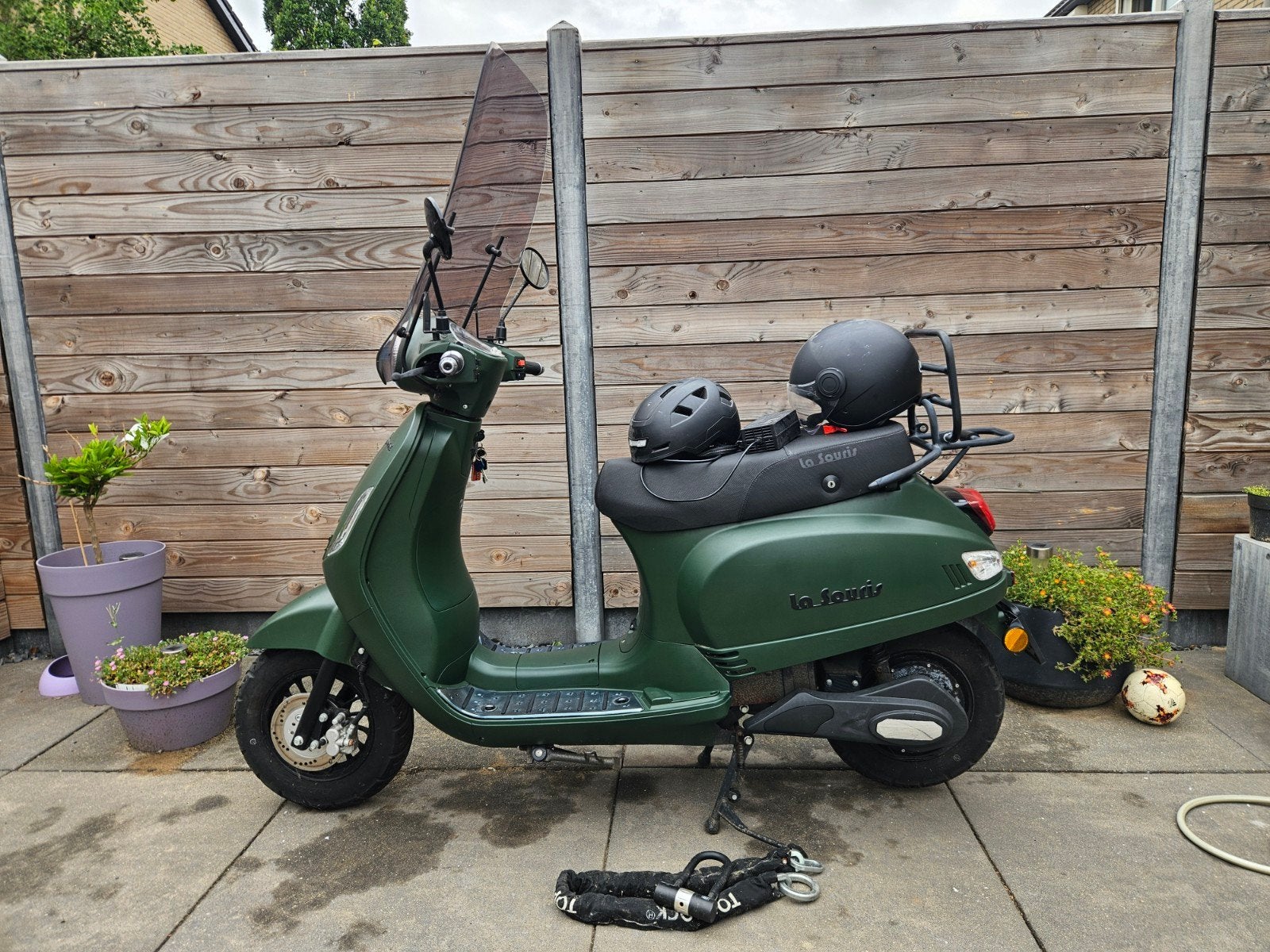 La Souris E-Sourini mat groen elektrische scooter snorfiets, Elektrisch, Zo goed als nieuw, Ophalen, Overige merken