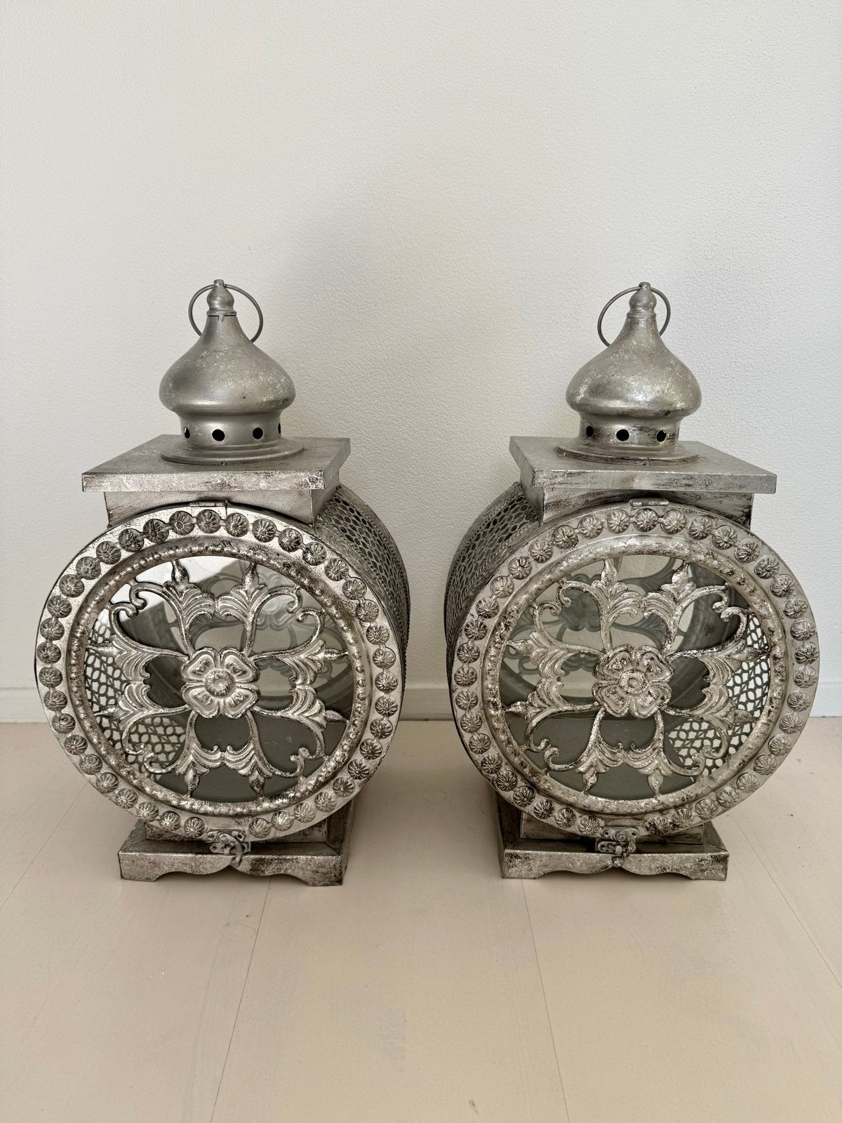Set van 2 zilverkleurige oosterse lantaarns, Metaal, Overige merken, Gebruikt, Overige fittingen