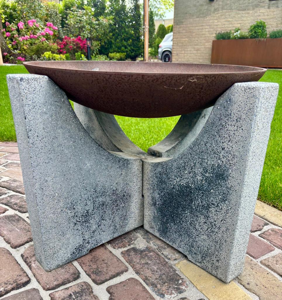 In perfecte staat: vuurschaal op natuursteen, Tuin en Terras, Ophalen, Zo goed als nieuw, Vuurkorf