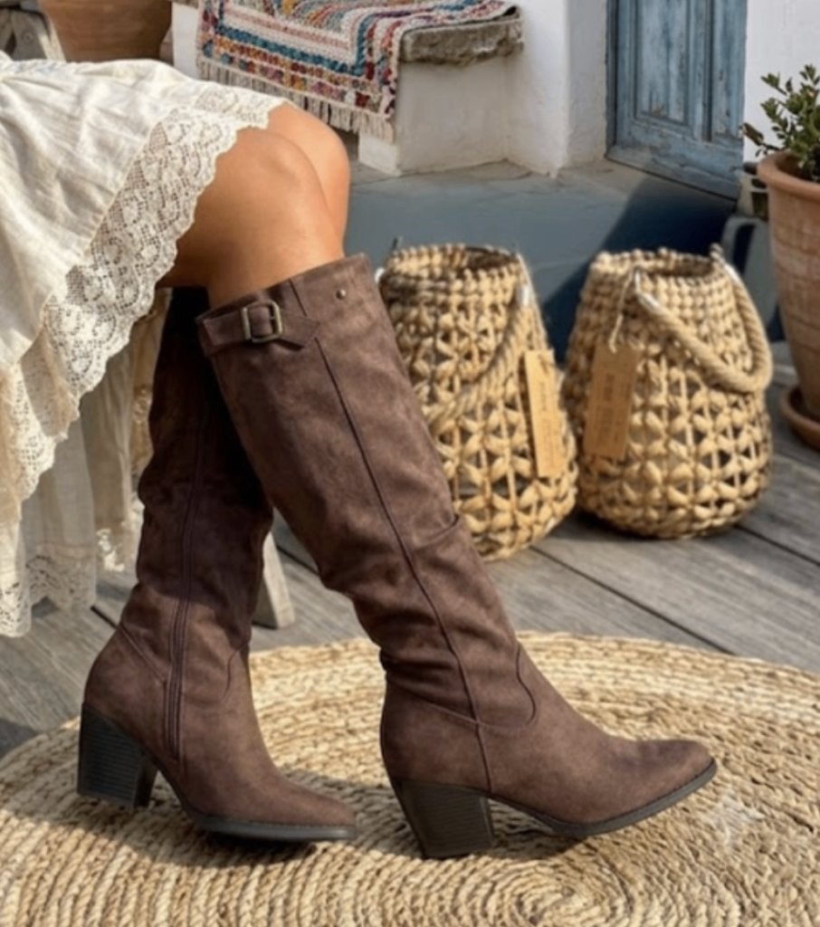 Hoge bruine suèdine cowboylaarzen Maat 37, Hoge laarzen, Bruin, Nieuw, Ophalen of Verzenden
