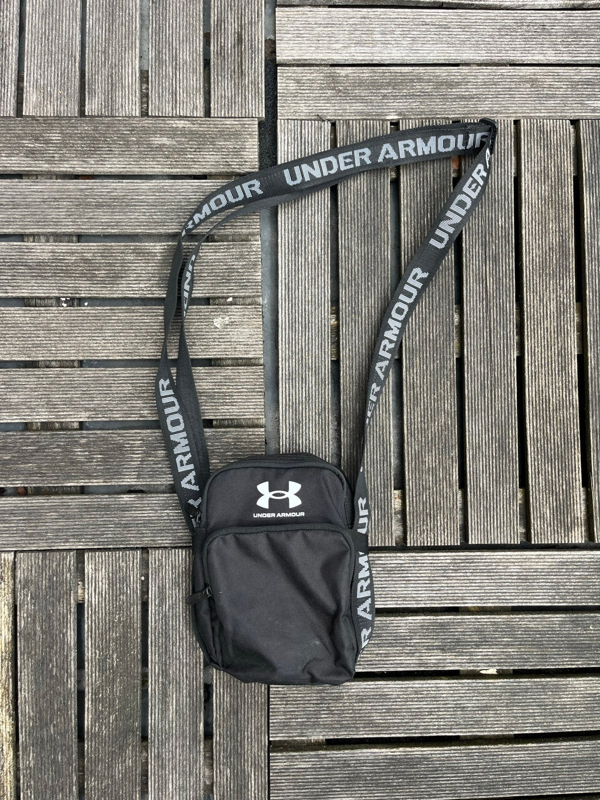 Under Armour schoudertas - Zwart, Ophalen of Verzenden, Nieuw, Zwart, Overige merken
