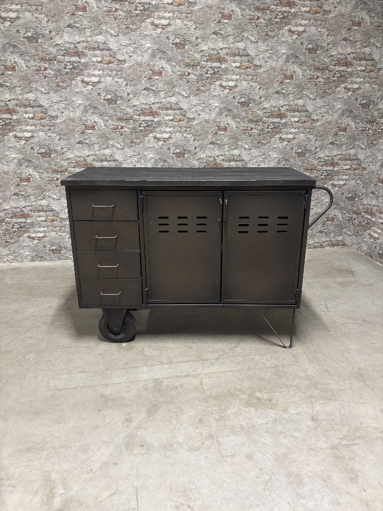 Industriële trolley | koffiewagen | dressoir nr.1295, Info@antiekgroothandel.com, Nieuw, Ophalen of Verzenden, Steen Antiek