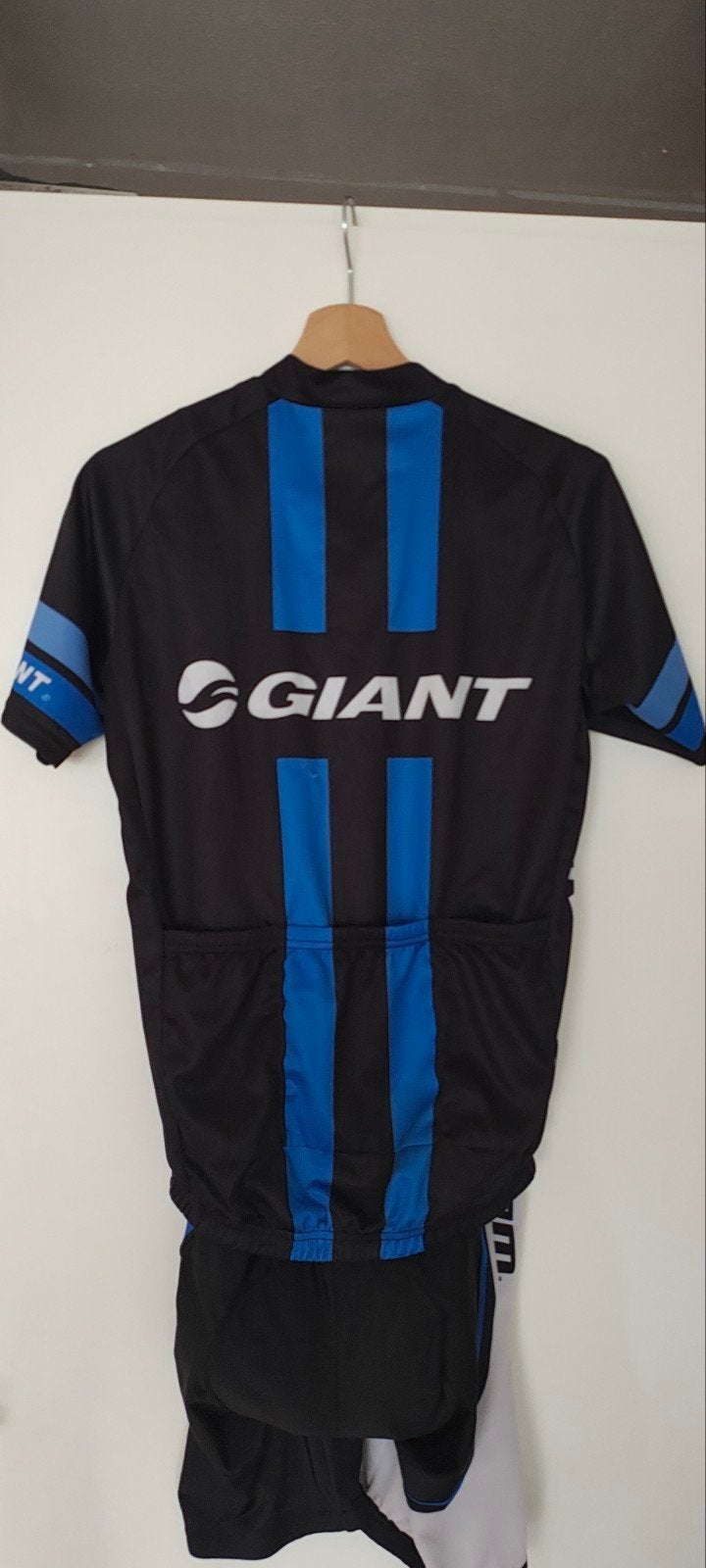 Giant Fietskleding Set: Shirt, Broek & Handschoenen, Gebruikt, Bovenkleding, Heren, M