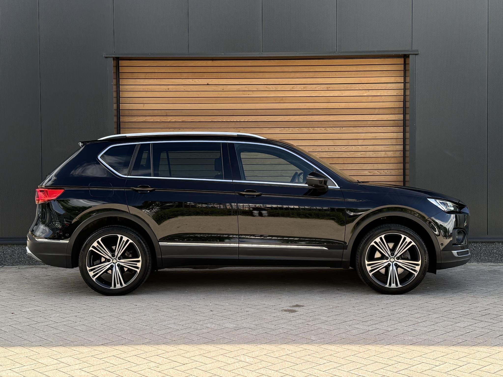 SEAT Tarraco 2.0 TSI 4DRIVE Xcellence 7p. TREKHAAK 2200KG|AC, Auto's, Seat, Dealer onderhouden, Gebruikt, 1984 cc, 7 stoelen