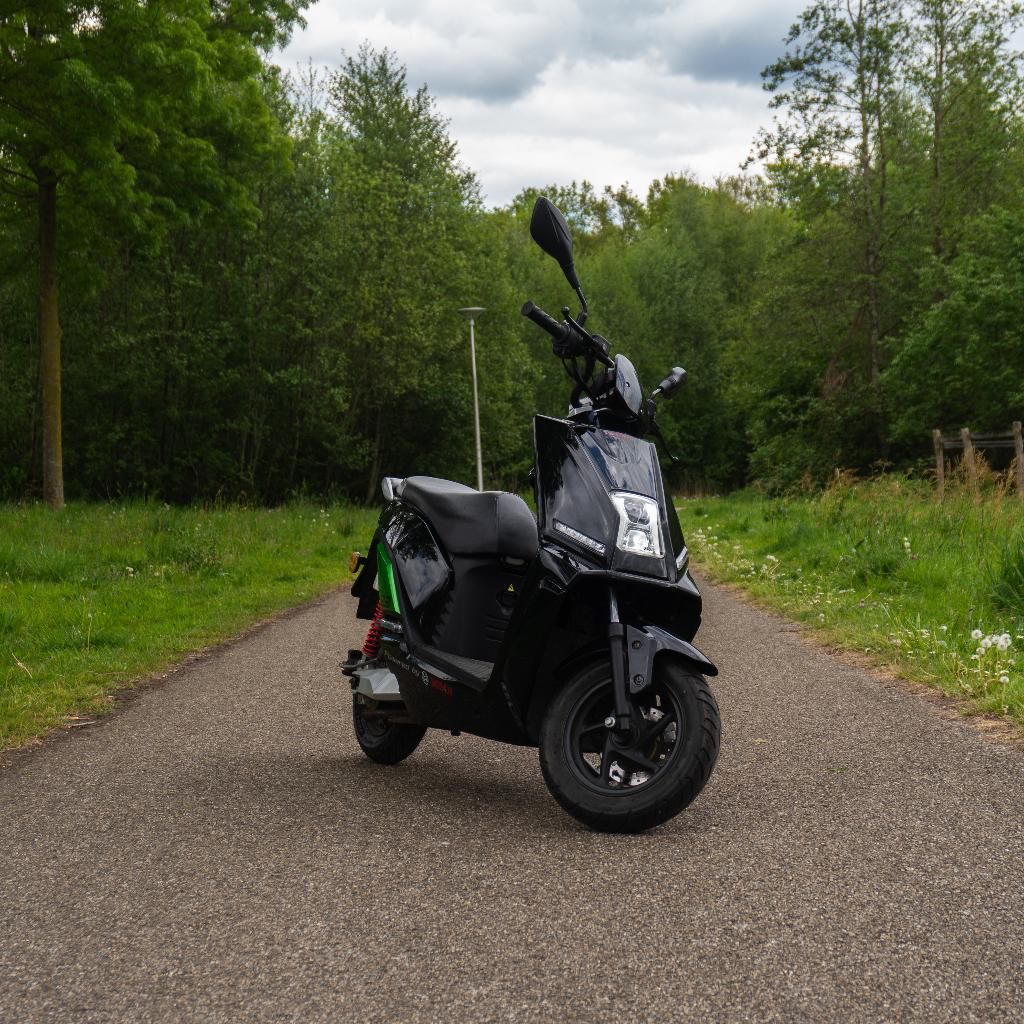 Lifan E3 Elektrische Scooter 45km/u, Elektrisch, Zo goed als nieuw, Ophalen, Overige merken