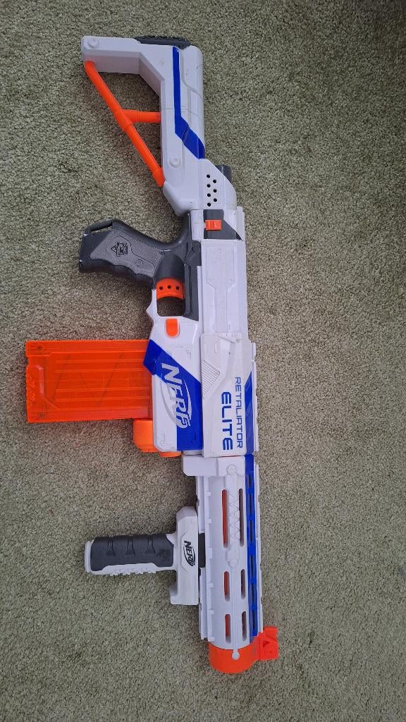 Nerf Elite Retaliator Wit, Ophalen of Verzenden, Zo goed als nieuw