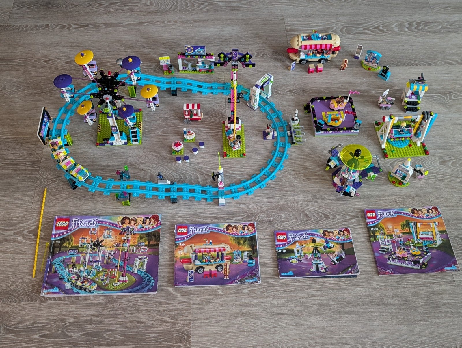 Lego Friends Pretpark 4 sets! (41128, 41129, 41130 en 41133), Compleet, Friends, Ophalen of Verzenden, Zo goed als nieuw