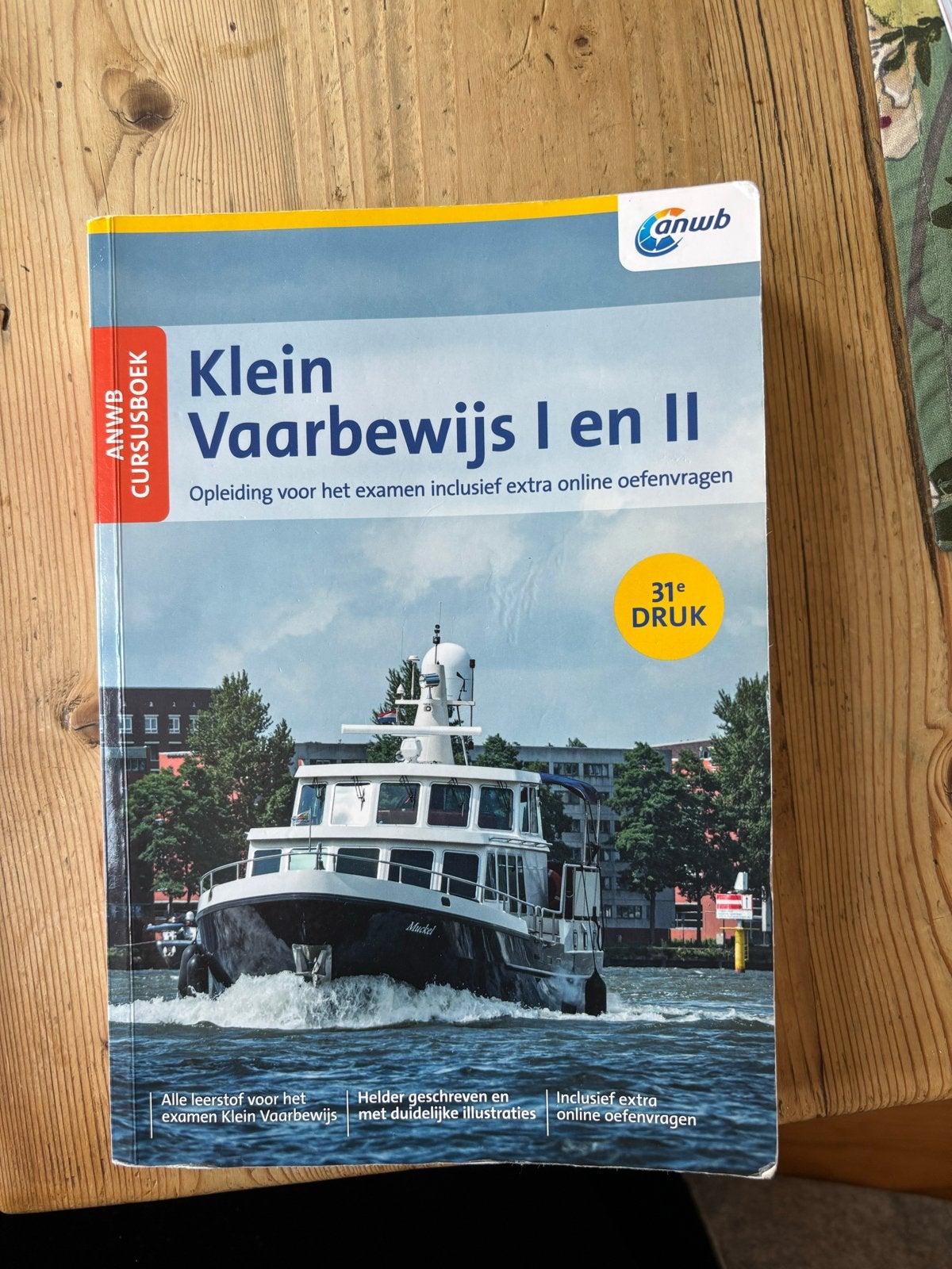 ANWB Klein Vaarbewijs I en II - 31e Druk, Ophalen of Verzenden, Zo goed als nieuw, Overige niveaus