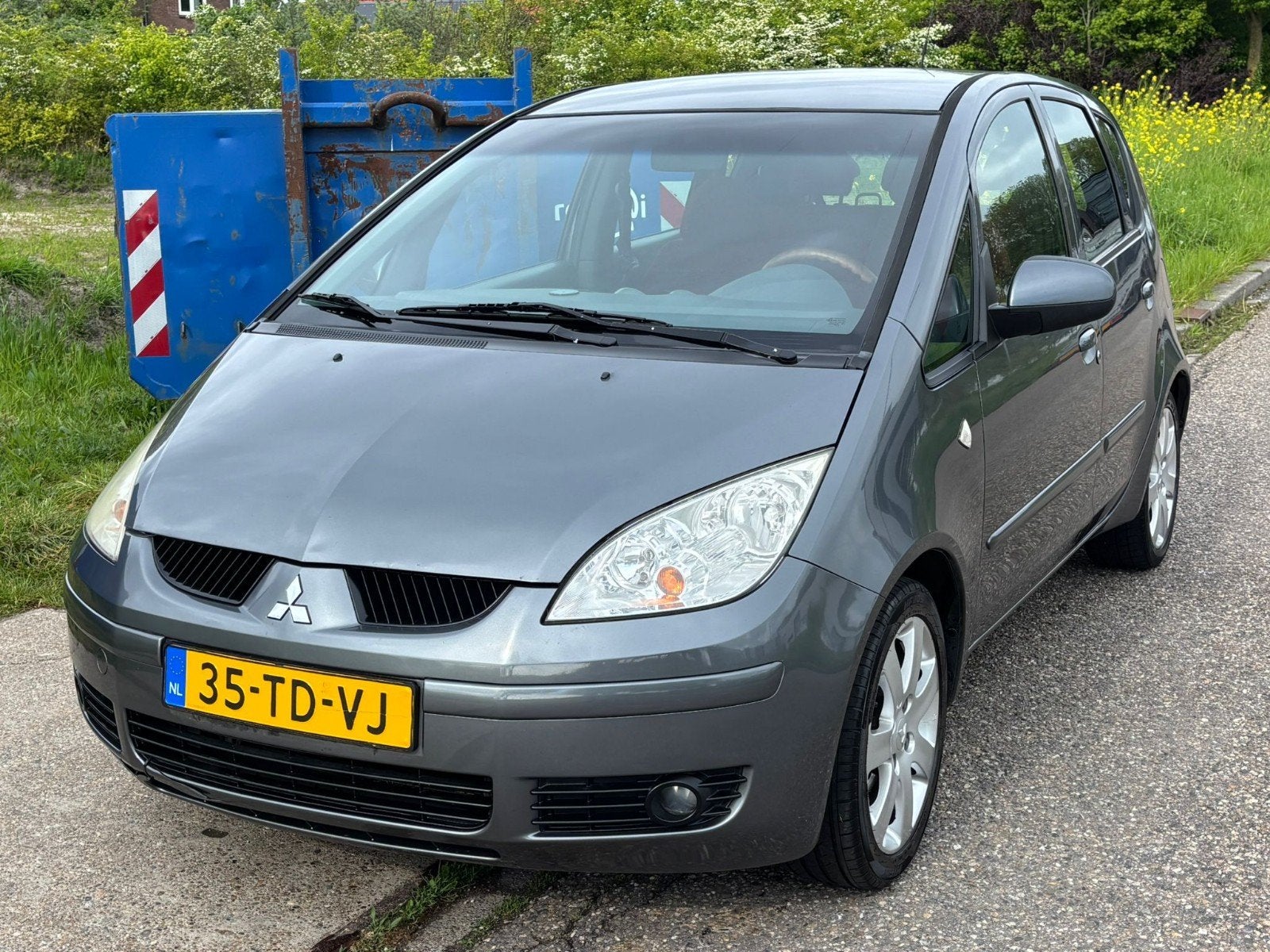 Mitsubishi Colt 1.5 Mivec 2005 nieuwe apk airco, Voorwielaandrijving, Euro 5, Stof, 40 €/maand
