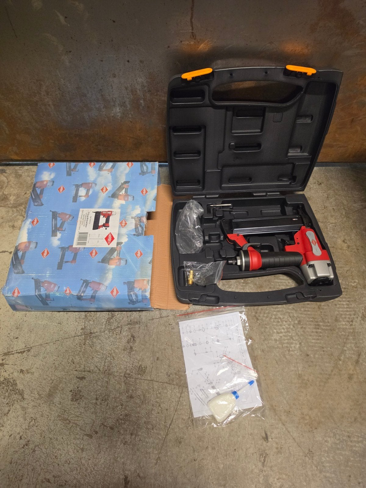 Airpress bradtacker 18G nieuw, ., Nieuw, Ophalen of Verzenden, Airpress