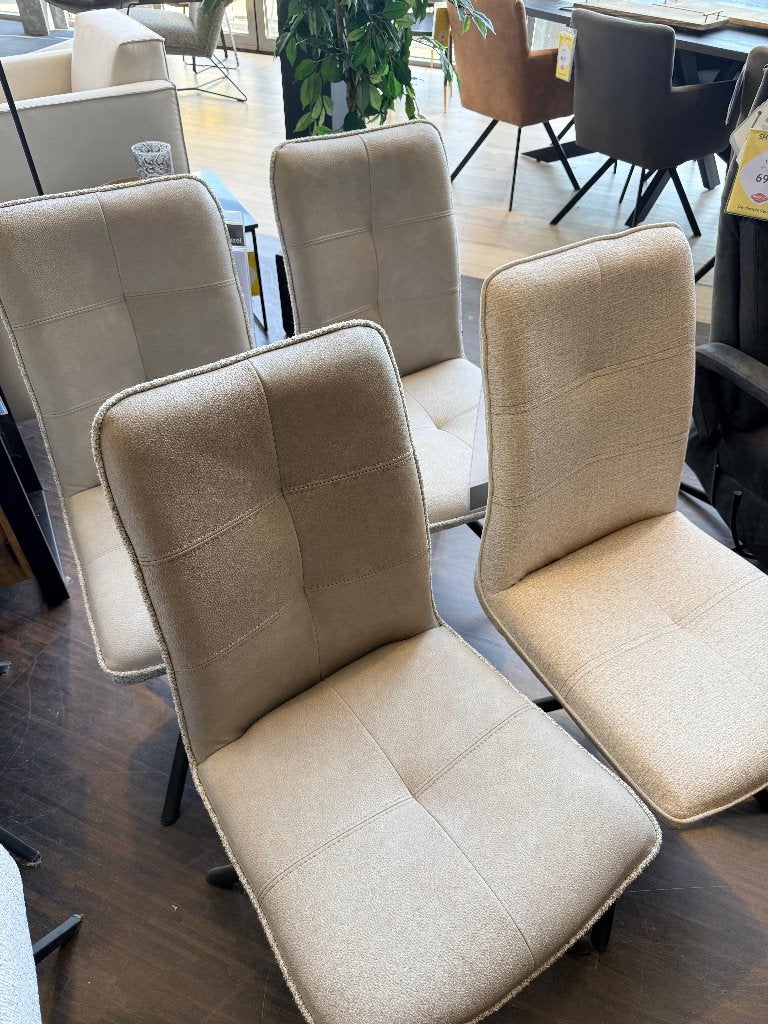 Eetstoelen Milva Henders & Hazel, Huis en Inrichting, Stoelen, Ophalen, Overige kleuren, Nieuw, Vier