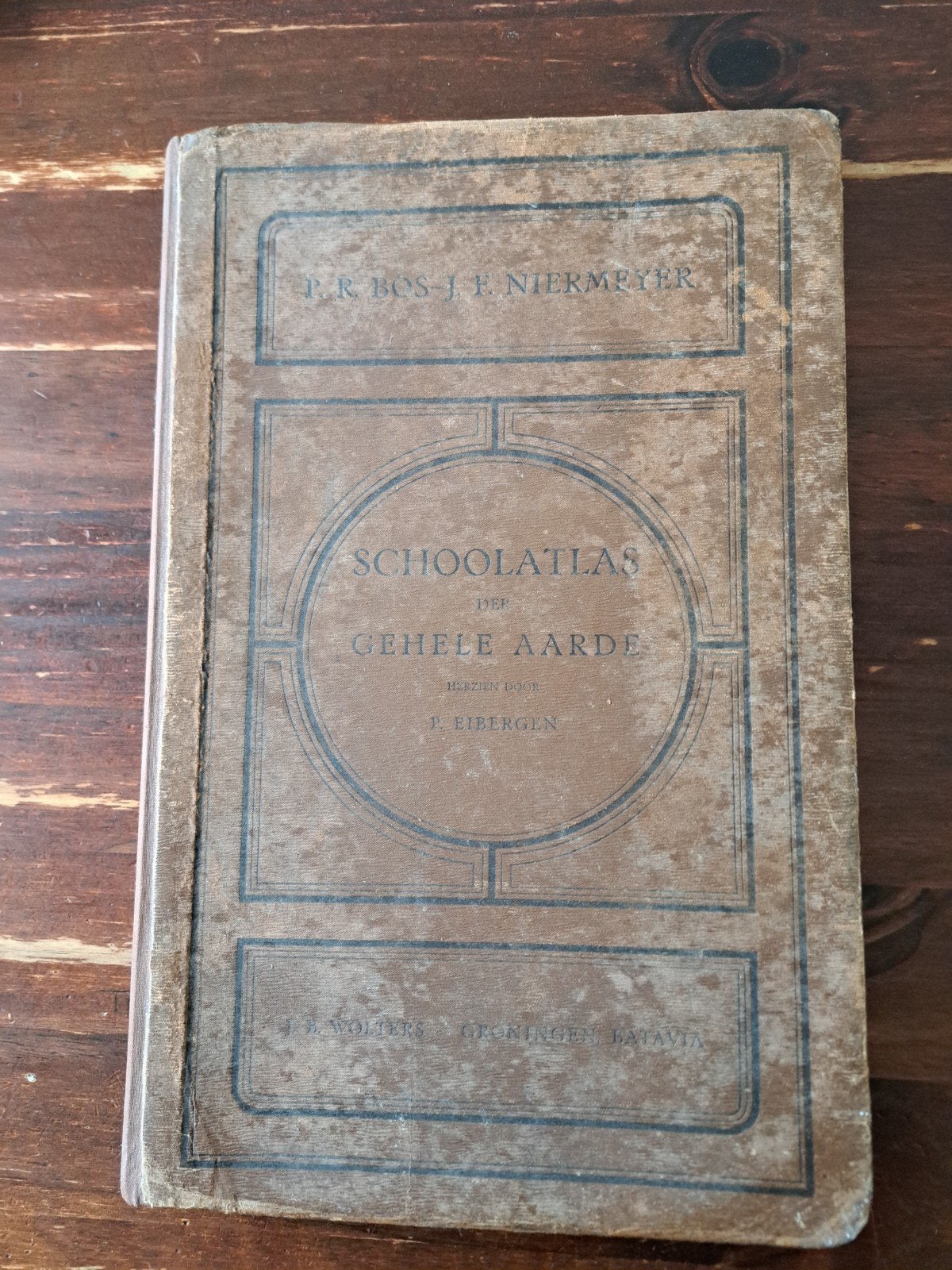 Bos-Niermeyer Schoolatlas der Gehele Aarde 1939, Boeken, Gelezen, Bosatlas, J.R. Bos - J.F. Niermeyer, Ophalen of Verzenden