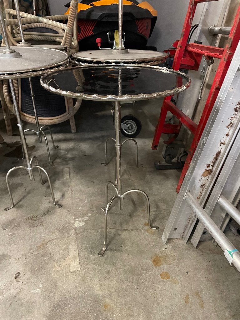 Bijzettafeltje, Minder dan 55 cm, Gebruikt, Metaal of Aluminium, Rond