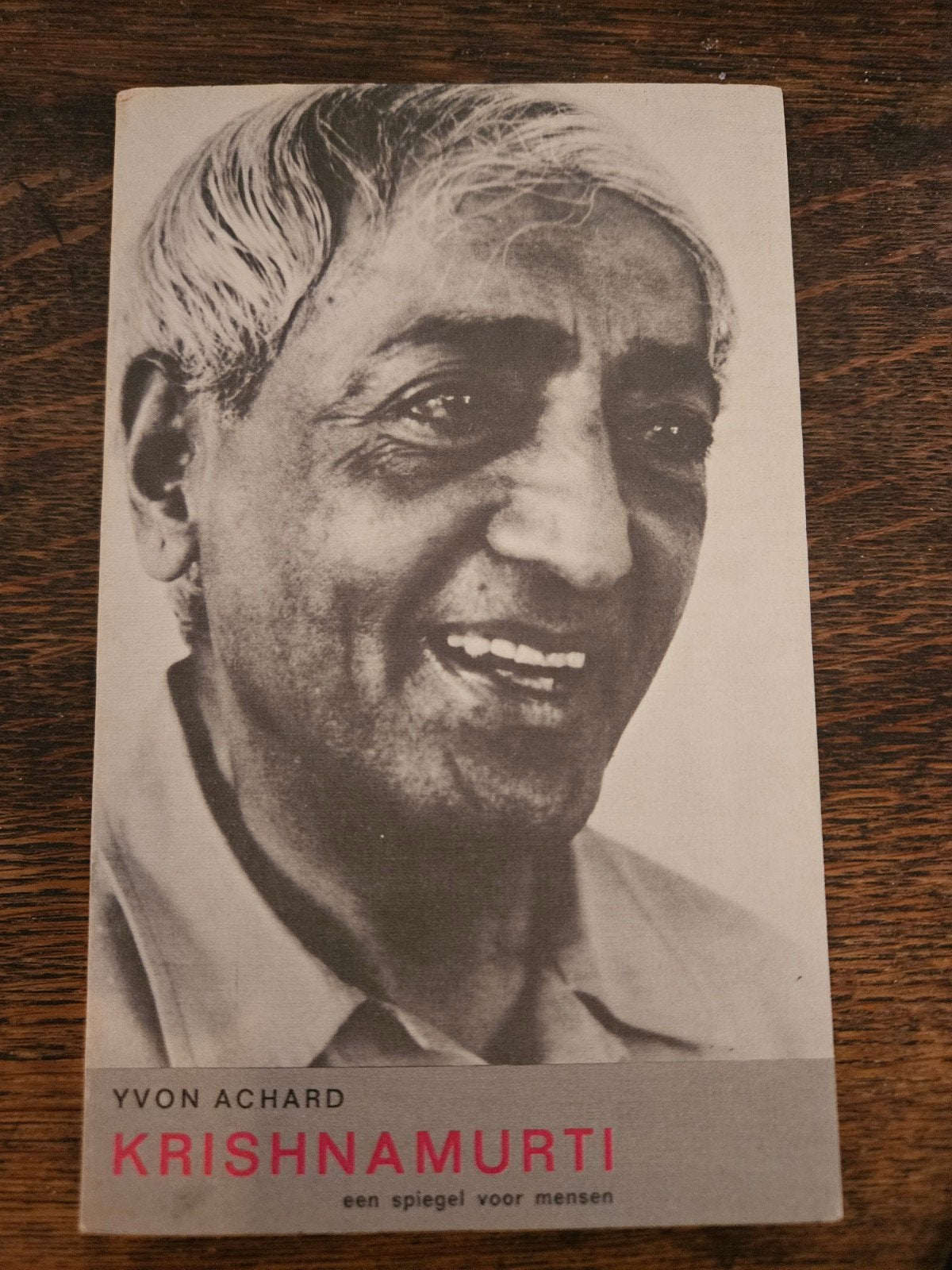 Krishnamurti: Een Spiegel voor Mensen - Yvon Achard, Ophalen of Verzenden, Gelezen, Yvon Achard