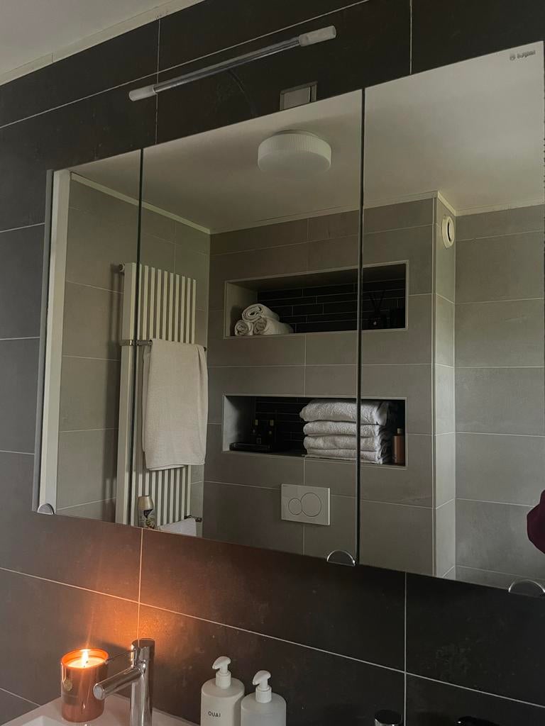 Burgbad spiegelkast met verlichting, Ophalen, 100 tot 150 cm, Minder dan 25 cm, Minder dan 100 cm