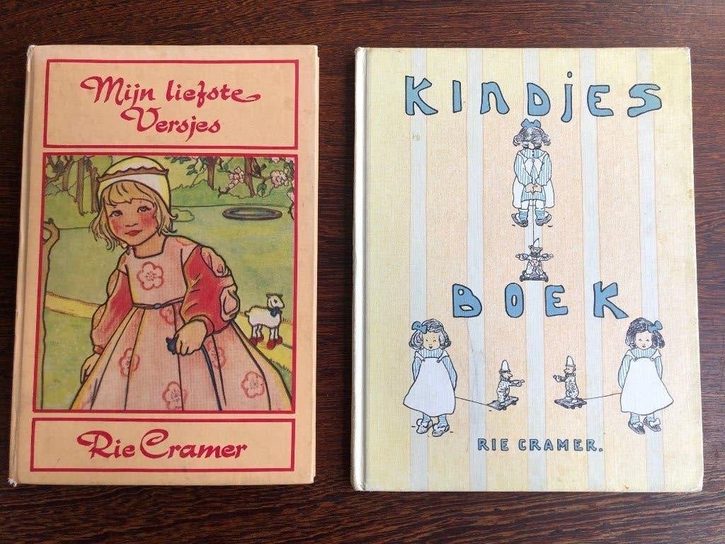 Rie Cramer - Mijn liefste versjes / Kindjesboek, Ophalen of Verzenden, Zo goed als nieuw, Fictie algemeen