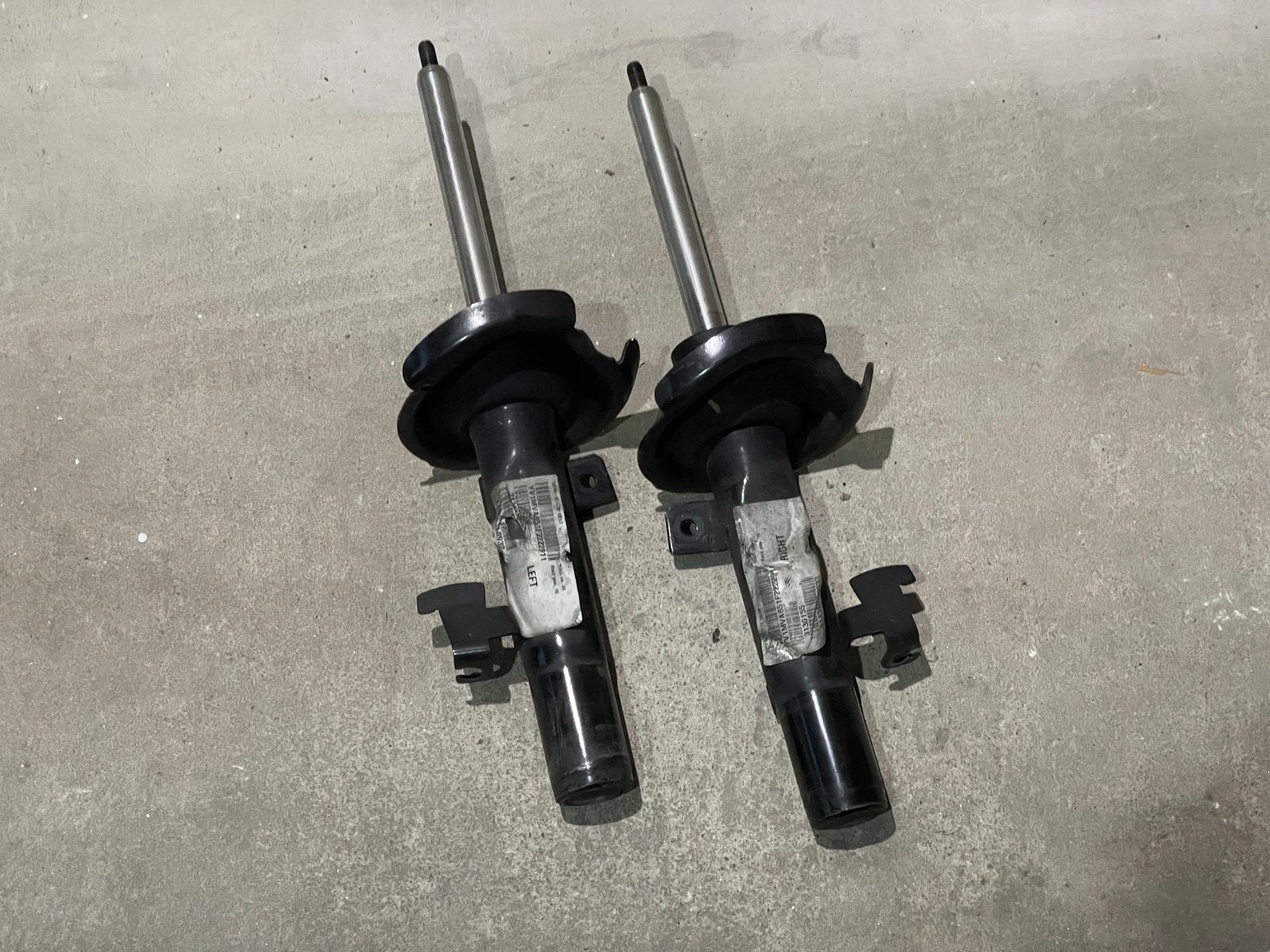 Origineel Volvo V40 D4 onderstel OEM 15k km  veren + dempers, Ophalen, Volvo