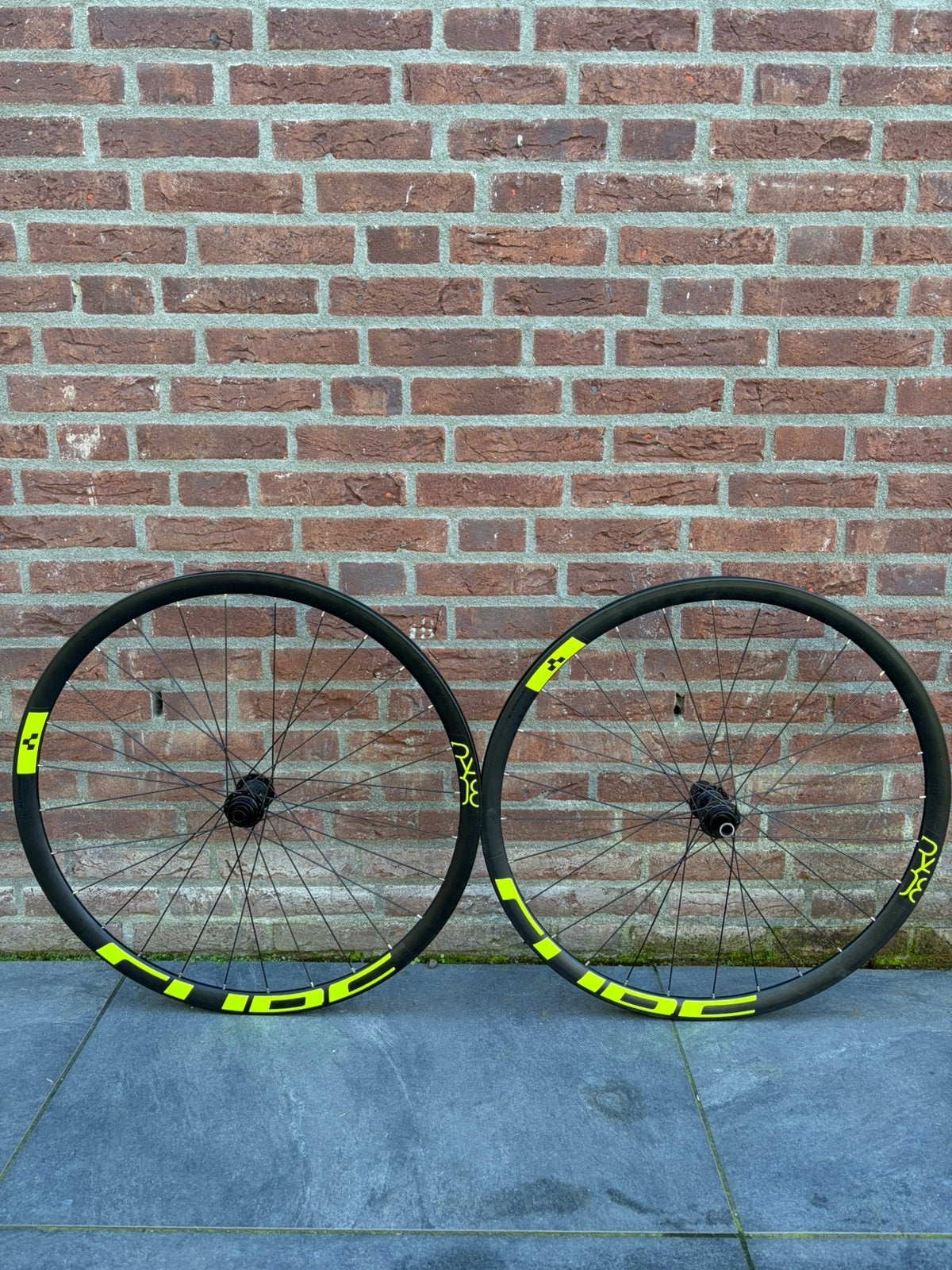 Aero Disc Racefiets Wielen - Z.G.A.N. tubeless, Ophalen of Verzenden, Zo goed als nieuw, Racefiets