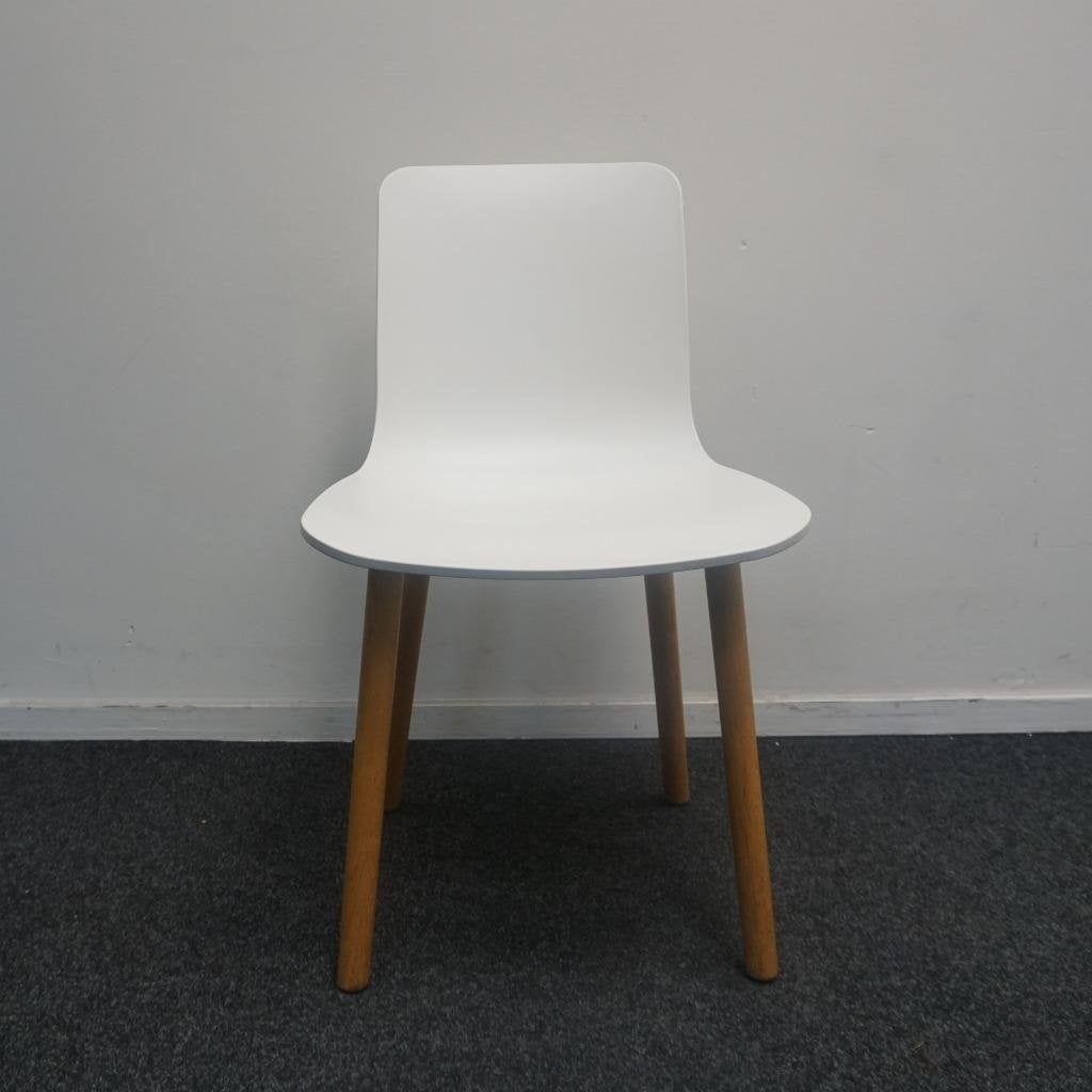 Vitra Hal Wood Stoel | Design stoelen | Eetkamerstoelen Wit, Hout, Gebruikt, -, Wit