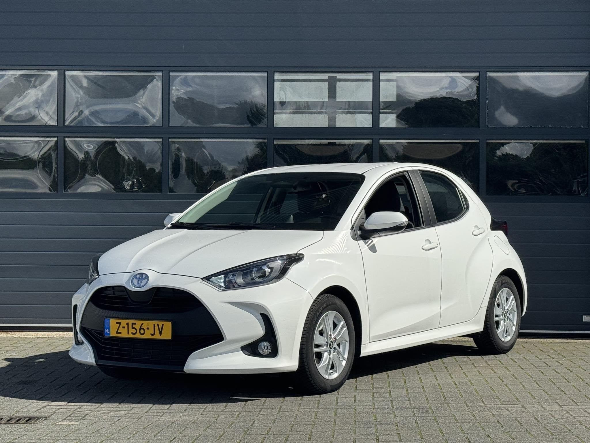 TOYOTA YARIS 1.5 HYBRID 115 ACTIVE I AUTOMAAT I APPLE CARPLA