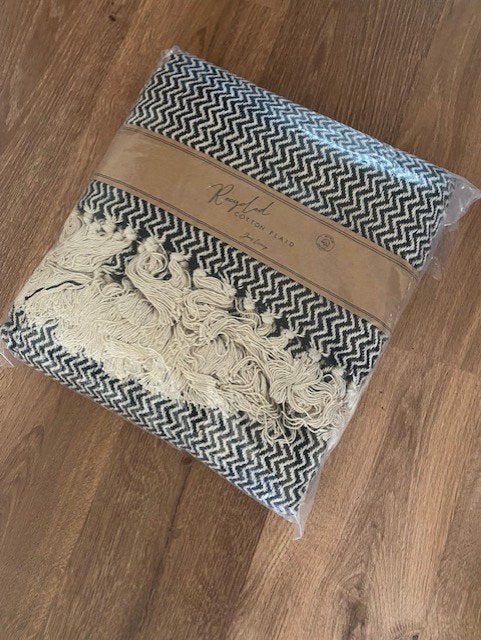 NIEUW: plaid/woondeken JENS LIVING 130x180 gerecycled katoen, 130 cm, Met franjes/kwastjes, Nieuw, 180 cm