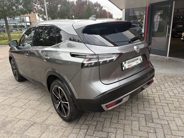 Nissan QASHQAI 1.3 MHEV Xtronic Tekna | Navi | 360 Camera |, Auto's, Gebruikt, Zwart, 4 cilinders, Bedrijf