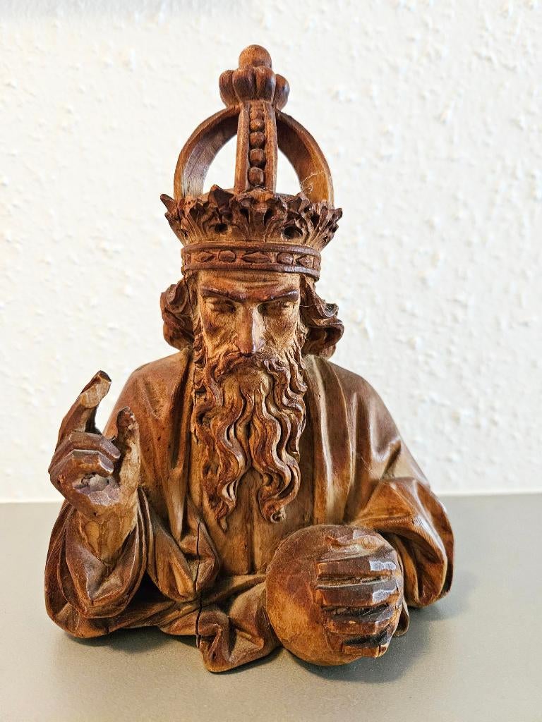 Kartel De Grote Houtsnijwerk buste hout, Houtsnijwerk, Minder dan 20 cm, Verzenden, Handgemaakt