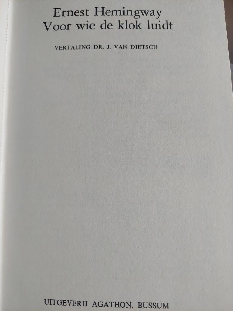 Ernest Hemingway - Voor wie de klok luidt (Agathon), Boeken, Gelezen, Ernest Hemingway, Ophalen of Verzenden, Nederland