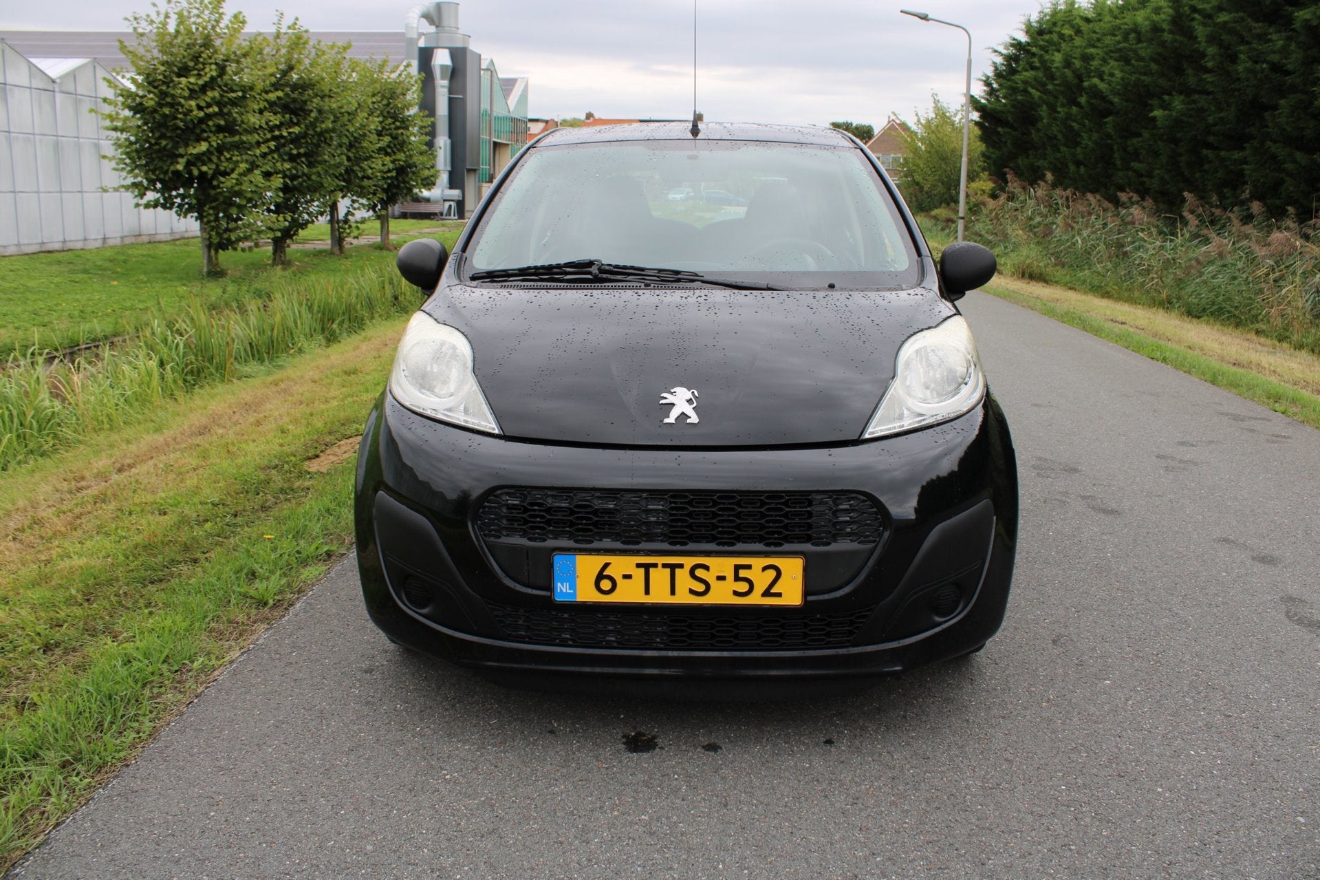 Peugeot 107 1.0 Access Accent 5 Drs met Airco, Voorwielaandrijving, Euro 5, Startonderbreker, Gebruikt