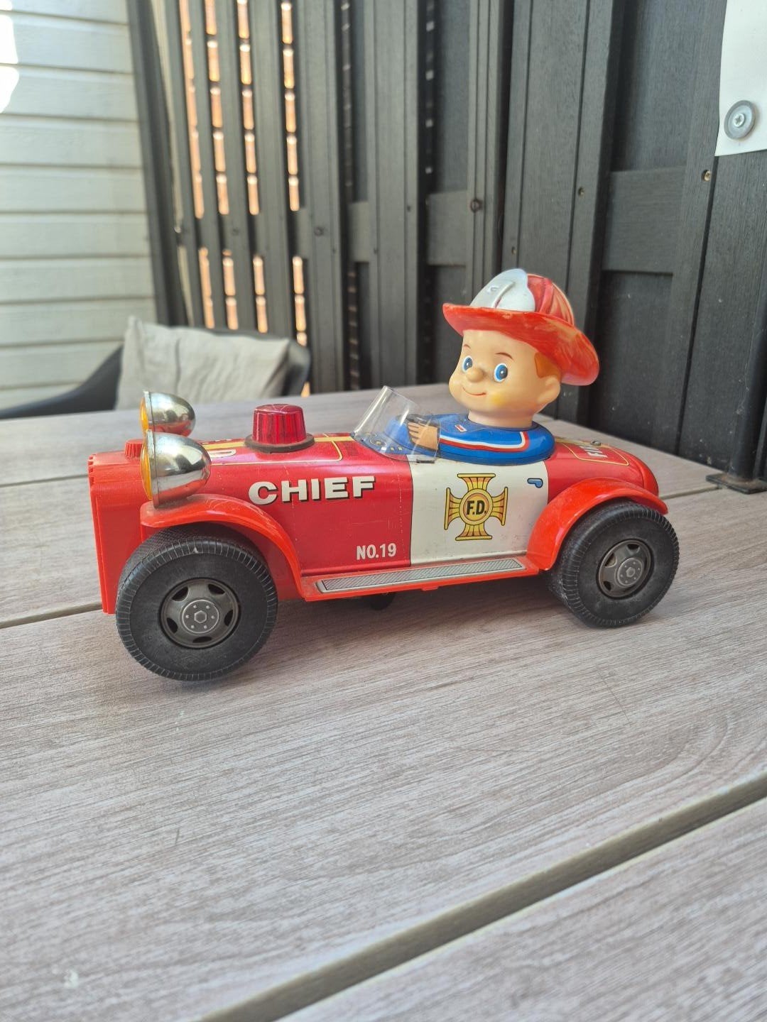 Vintage brandweerauto speelgoed met brandweerman, Ophalen of Verzenden, Gebruikt