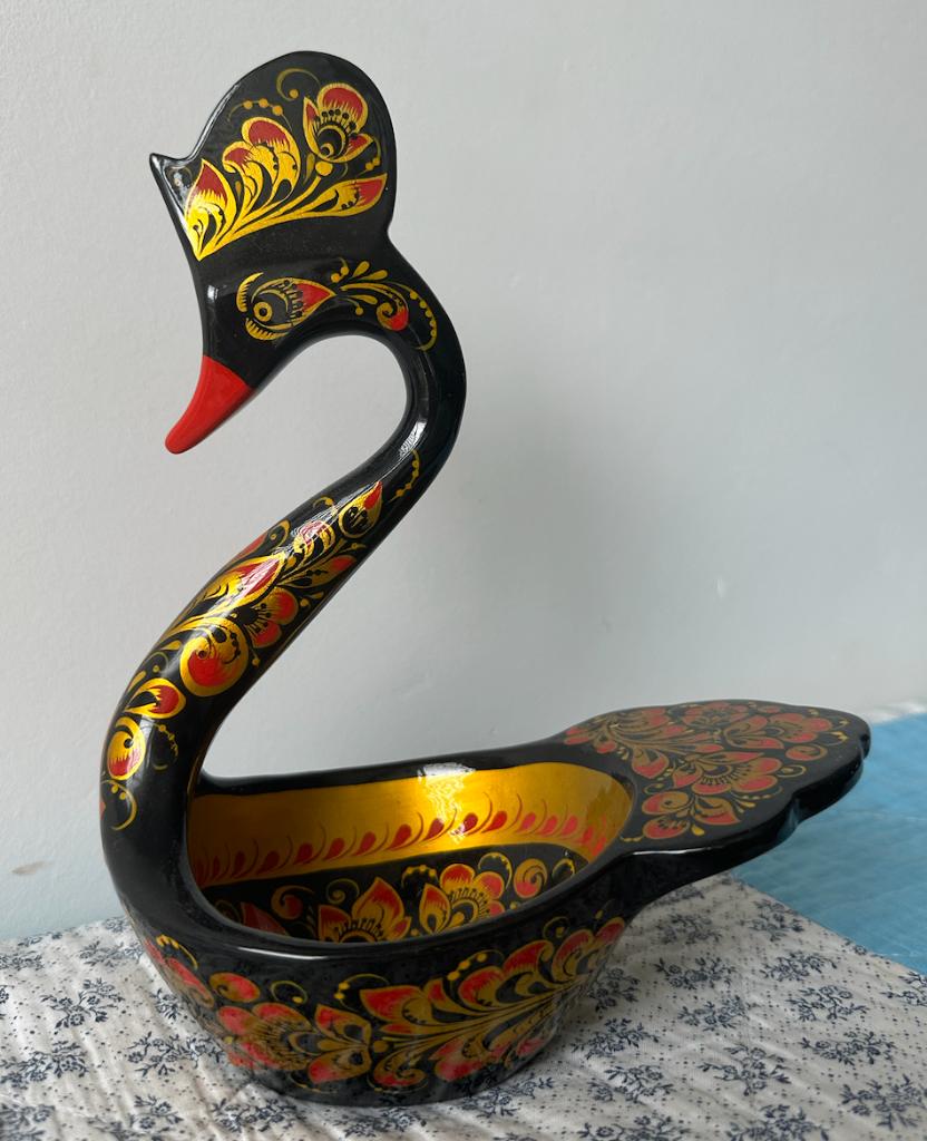 Russisch Chochloma Khokhloma Zwaan gelakt schaaltje kom, Antiek en Kunst, Ophalen of Verzenden