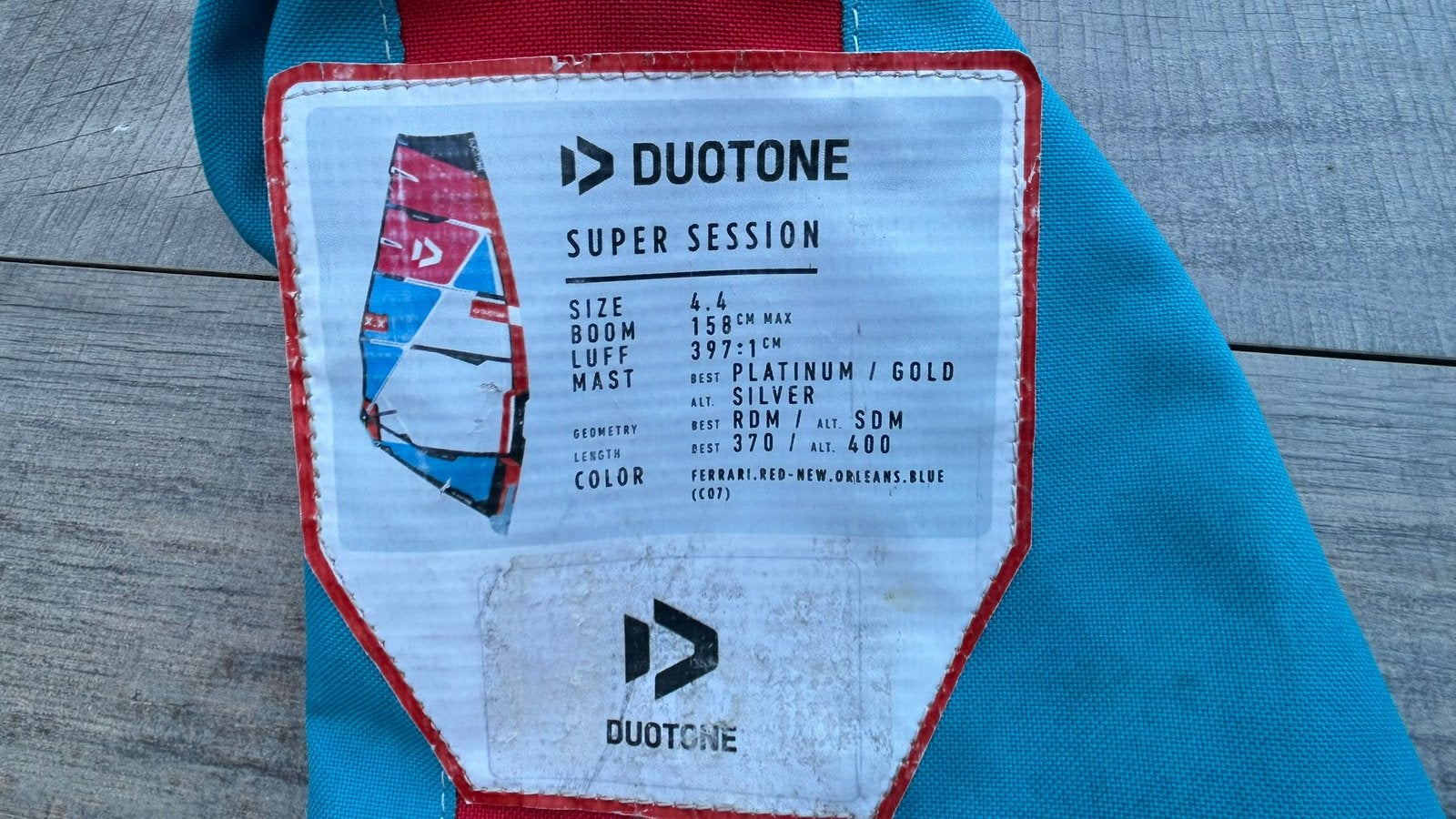 4.0 en 4.4 Duotone Super Session Freewave zeilen, Ophalen, Met draagtas, 3.5 tot 5 m², Zo goed als nieuw