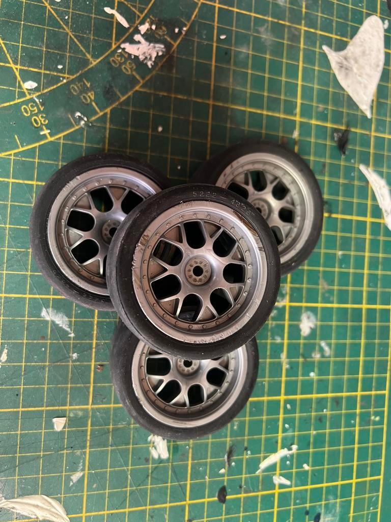 Setje wielen tamiya., Ophalen, Auto, Groter dan 1:32, Zo goed als nieuw