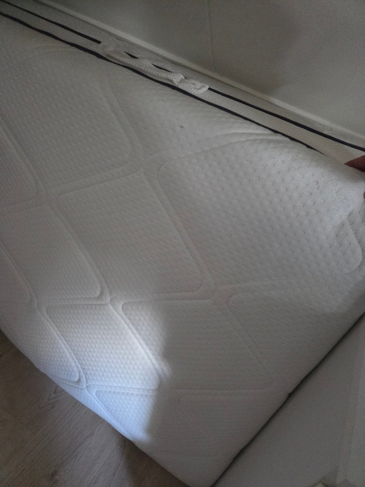 Luxe nieuw matras 90x200 cm, 22 cm dik en stevig, Ophalen, 90 cm, Eenpersoons, Nieuw