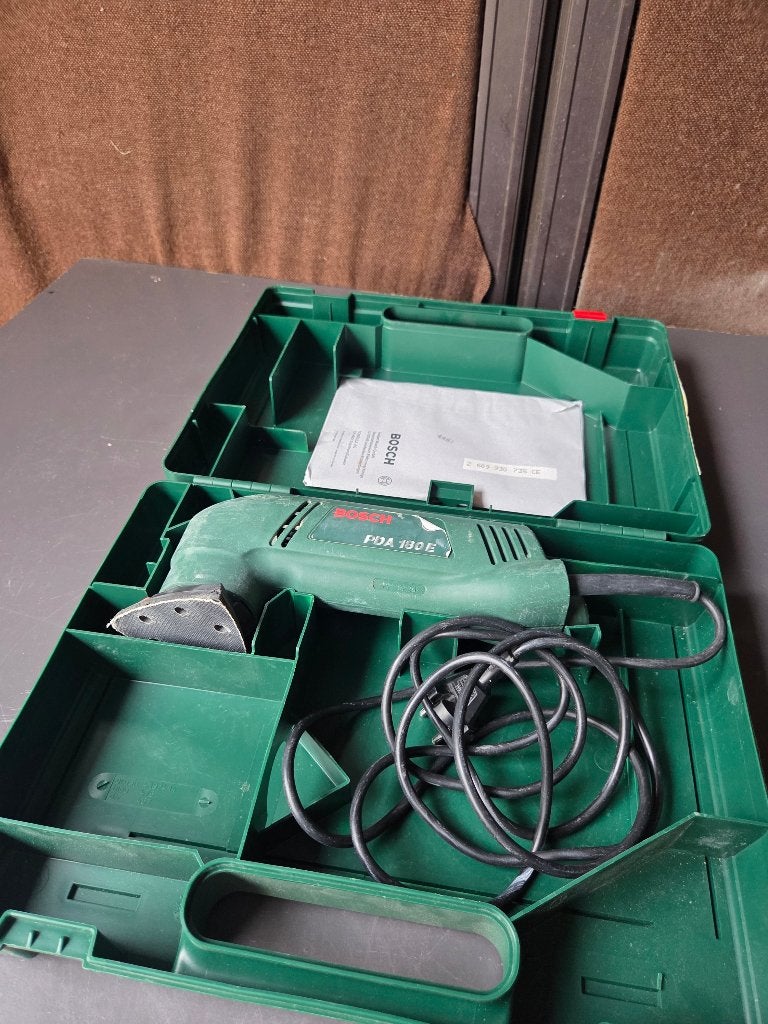 Bosch PDA 100 Deltaschuurmachine, Doe-het-zelf en Verbouw, Ophalen of Verzenden, Gebruikt, Minder dan 600 watt, Vlakschuurmachine