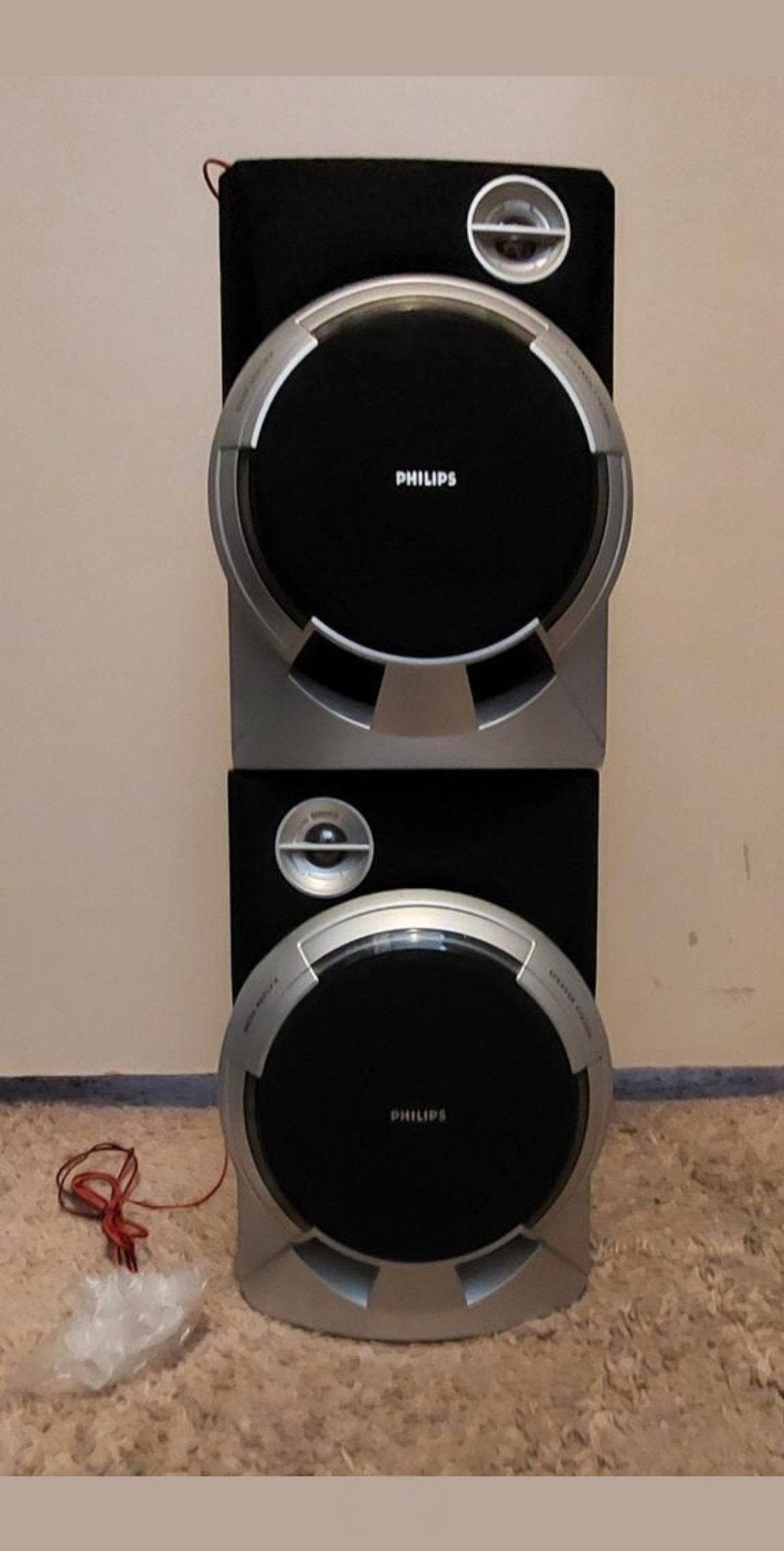 2 Philips boxen, speakers, luidsprekers voor 1 prijs, Ophalen of Verzenden, Zo goed als nieuw, 60 tot 120 watt, Philips