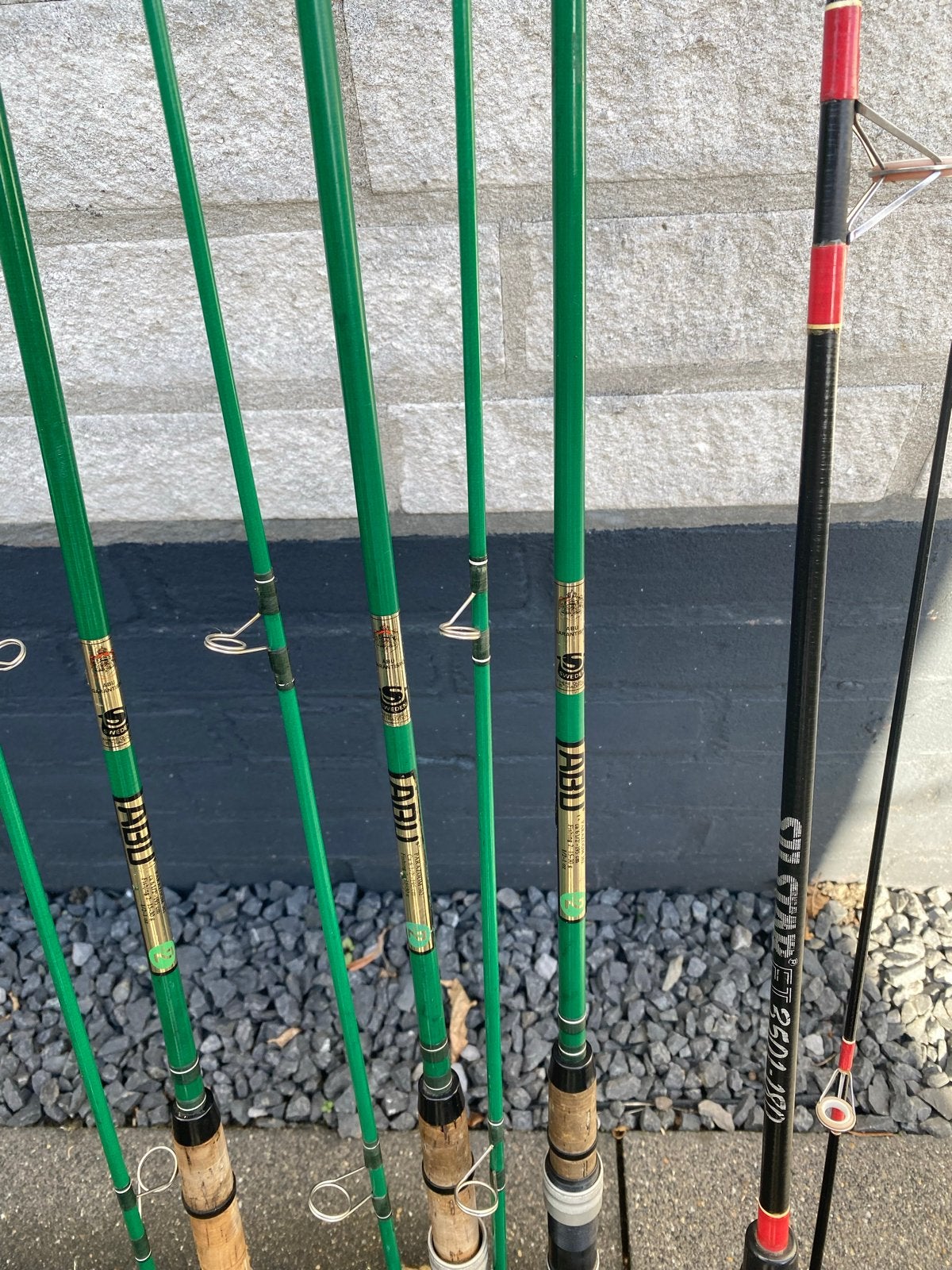 Set van 4 vishengels, waaronder ABU en Silstar Concept, Ophalen, Gebruikt, Werphengel
