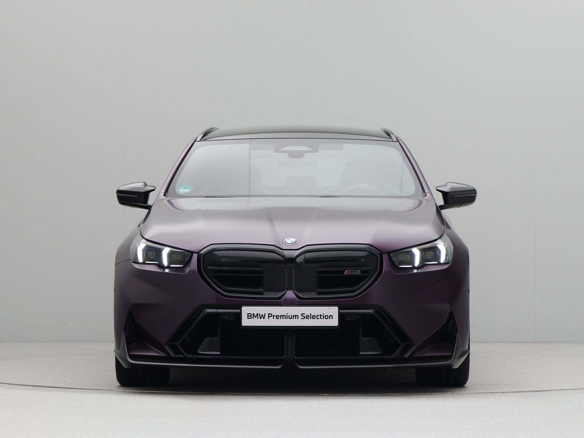 BMW M5 Touring (bj 2025, automaat), Auto's, Gebruikt, Overige kleuren, 4395 cc, Overige brandstoffen