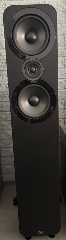 Set Q Acoustics 3050 - Zwart + spike protectors, Audio, Tv en Foto, Luidsprekers, Zo goed als nieuw, 60 tot 120 watt, Front, Rear of Stereo speakers