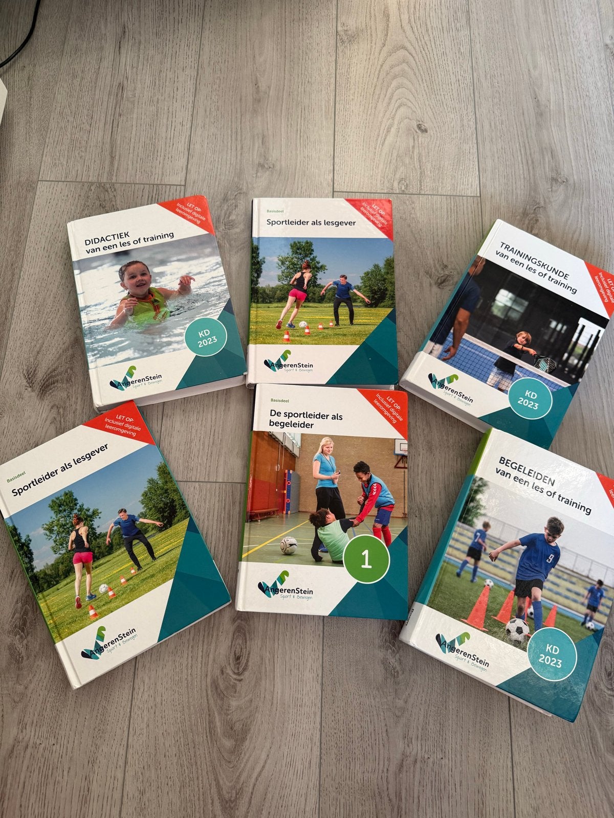 Schoolboeken Albeda Sport en Bewegen, Boeken, Ophalen of Verzenden, Zo goed als nieuw, Overige niveaus, Overige vakken