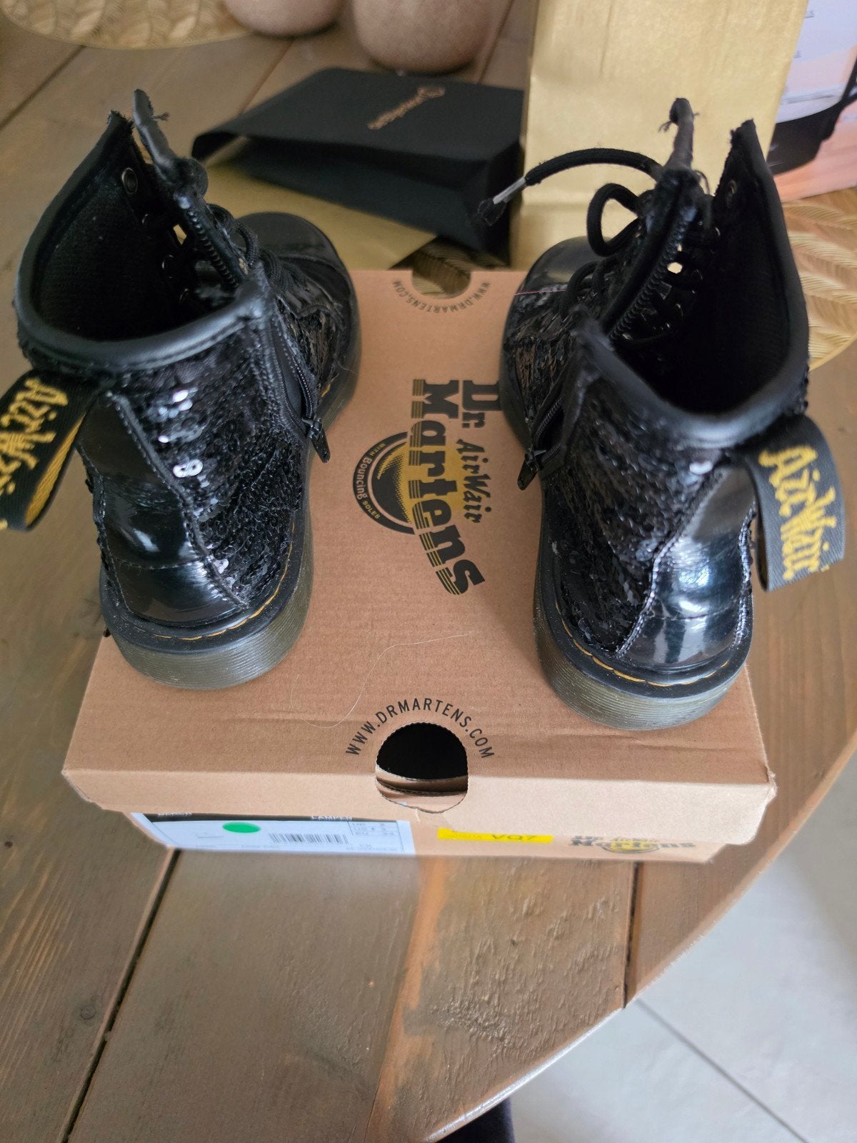 dr martens maat 34, Ophalen of Verzenden, Zo goed als nieuw, Meisje, Laarsjes